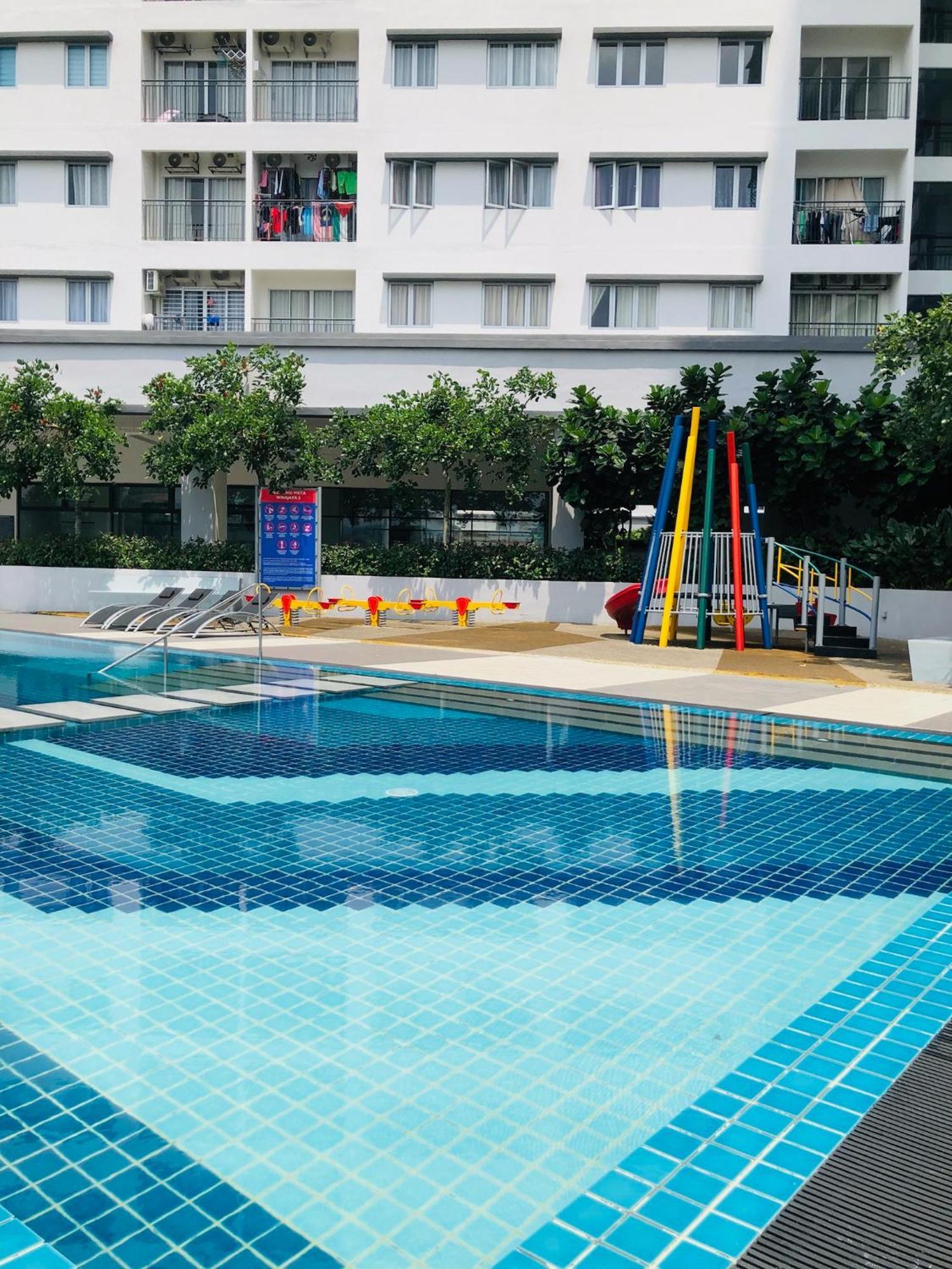 Pangsapuri Cozy 3 , Klcc View , 100 Mbps Wifi , Netflix By Noon's *