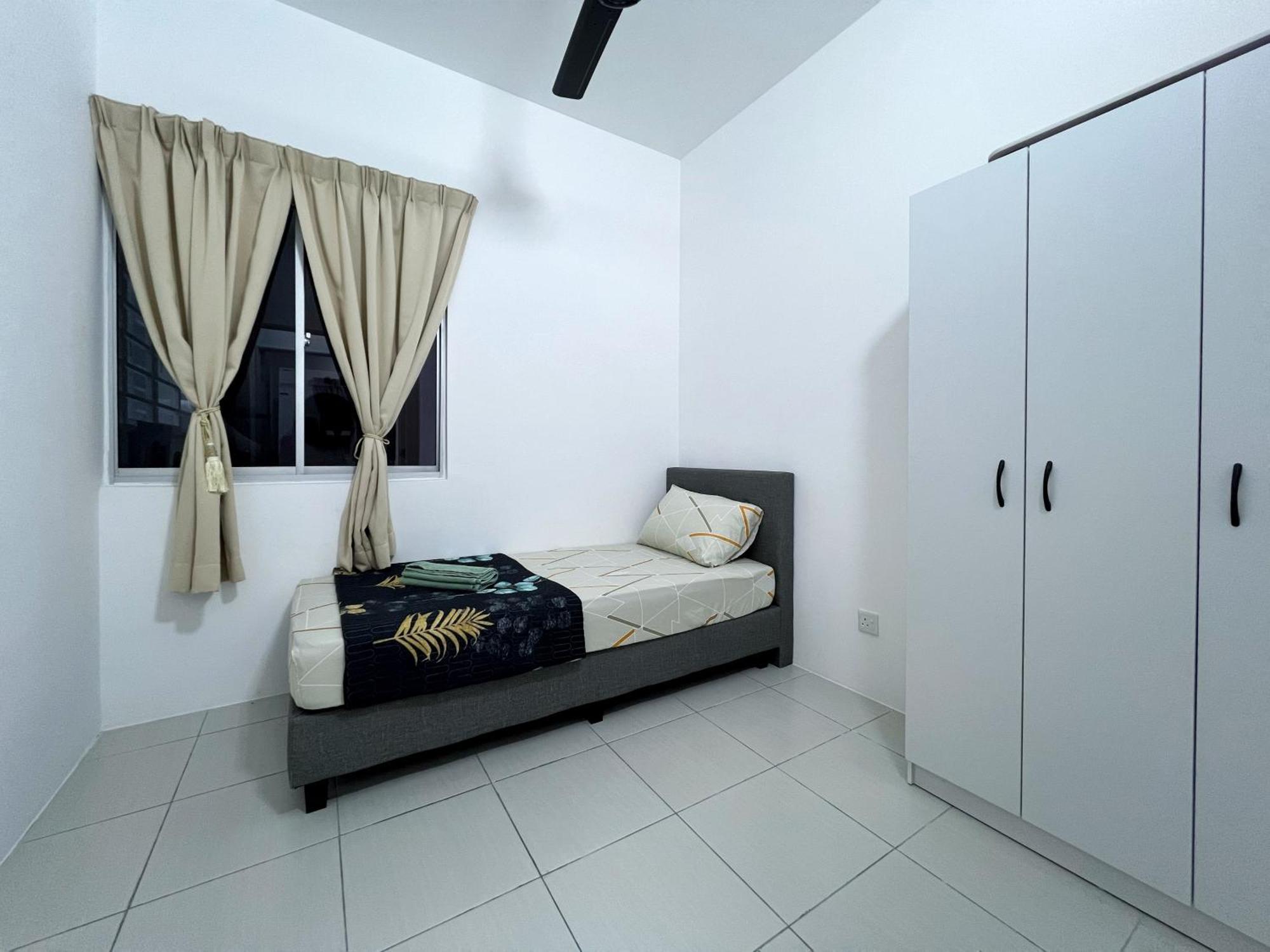 Apartment Cozy 3 , Klcc View , 100 Mbps Wifi , Netflix By Noon's Kuala Lumpur